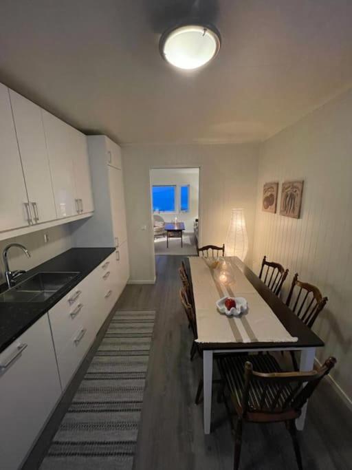 A, The Far End Of Lofoten, Top Apartment. Sørvågen 外观 照片