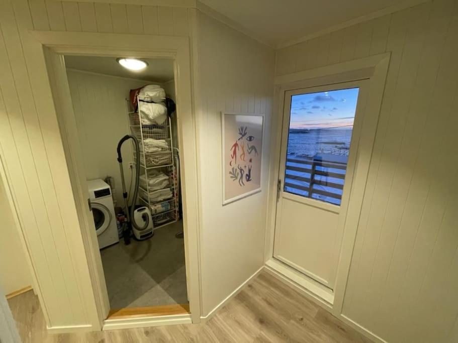 A, The Far End Of Lofoten, Top Apartment. Sørvågen 外观 照片